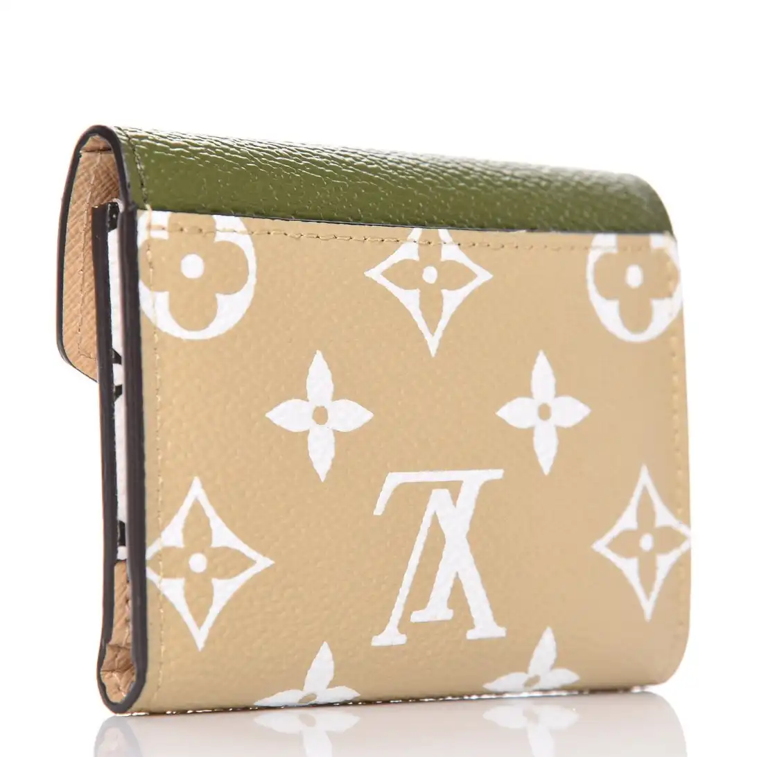 Cheap Louis Vuitton Monogram Giant Zoe Wallet Khaki M67640 0128