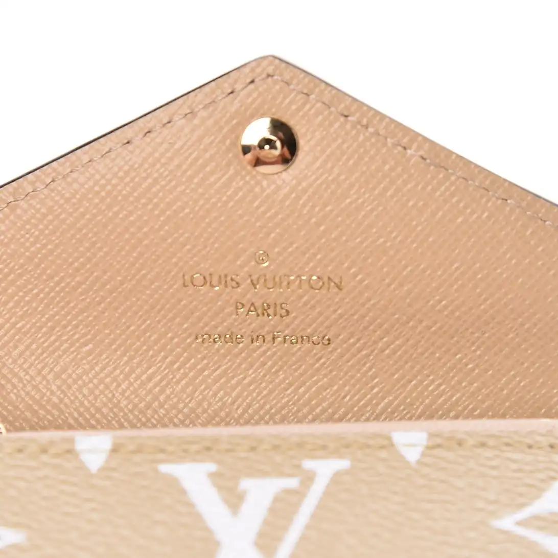 Cheap Louis Vuitton Monogram Giant Zoe Wallet Khaki M67640 0128