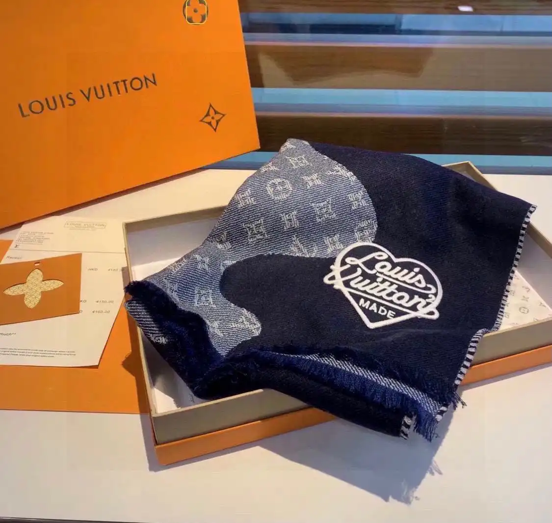 Cheap Louis Vuitton x Nigo MP3255 Monogram Drip Blue Scarf 0202